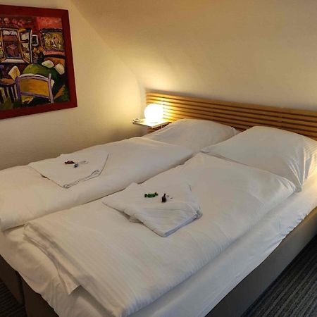 Frauenhotel Hanseatin - Women Only Hamburg Eksteriør bilde