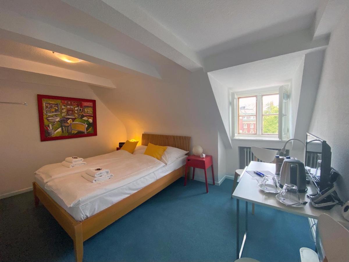 Frauenhotel Hanseatin - Women Only Hamburg Eksteriør bilde